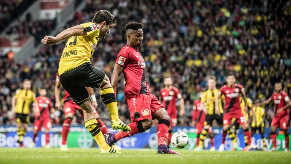 Leverkusen chiến thắng trước đối thủ cực mạnh Dortmund