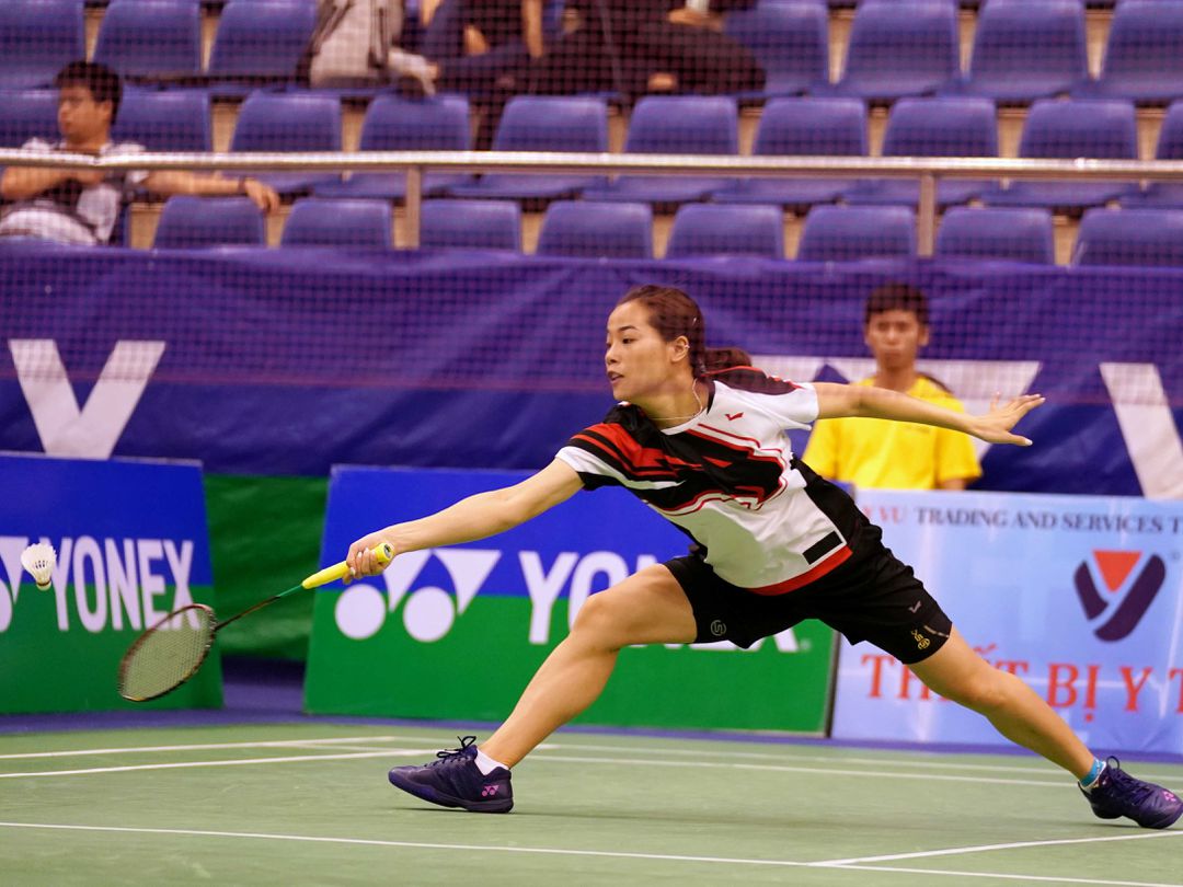 Nguyễn Thị Thùy Linh vận động viên nữ môn cầu lông